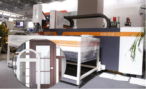 歐式玻璃門密封發(fā)泡設(shè)備