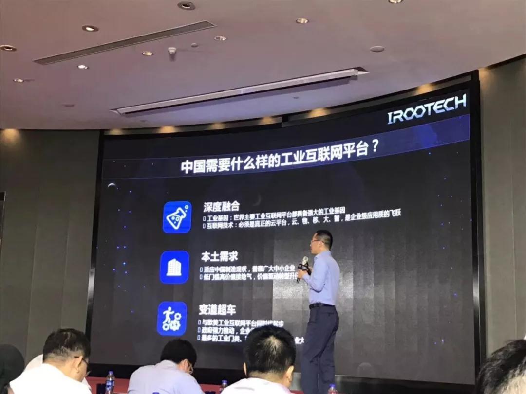 凱偉全自動點膠機